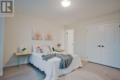 1534 Prentice Rd, Innisfil, ON - Indoor Photo Showing Bedroom