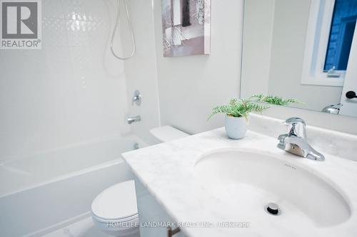 1534 Prentice Rd, Innisfil, ON - Indoor Photo Showing Bathroom