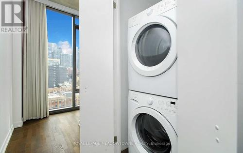 #1010 -560 King St W, Toronto, ON - Indoor Photo Showing Laundry Room