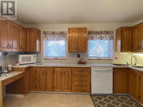 5433 Heppel Avenue, Terrace, BC - Indoor Photo Showing Kitchen With Double Sink