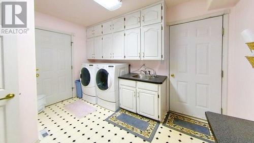 12733 255 Road, Fort St. John, BC - Indoor Photo Showing Laundry Room