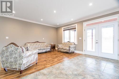 938 Corner Ave, Innisfil, ON - Indoor Photo Showing Other Room