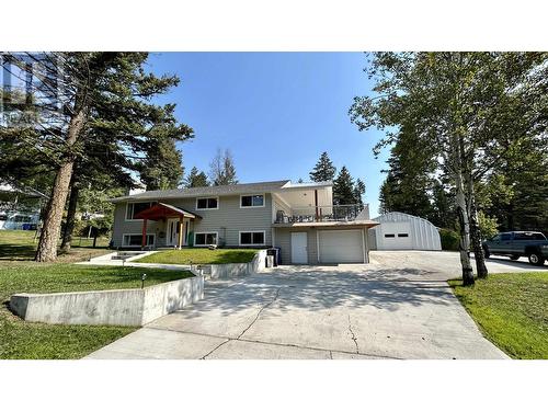 5003 Smith Road, 108 Mile Ranch, BC - Outdoor