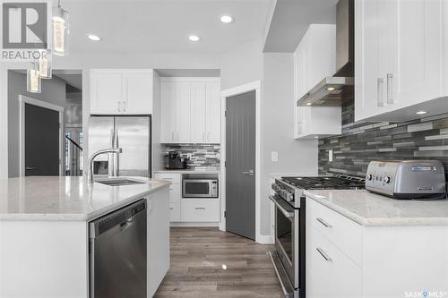 563 Bolstad Turn, Saskatoon, SK - Indoor Photo Showing Kitchen With Stainless Steel Kitchen With Upgraded Kitchen