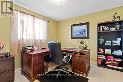 48 Elderwood Dr, St. Catharines, ON - Indoor Photo Showing Office