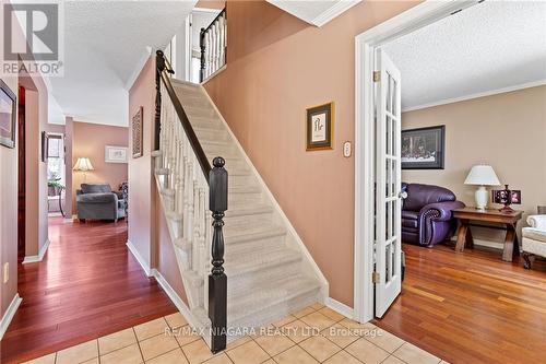 48 Elderwood Dr, St. Catharines, ON - Indoor Photo Showing Other Room
