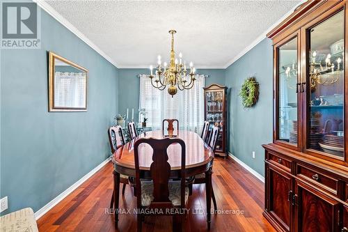 48 Elderwood Dr, St. Catharines, ON - Indoor Photo Showing Dining Room