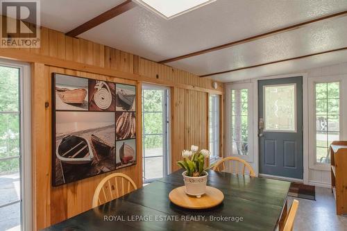 1248 Sauble Falls Road, South Bruce Peninsula, ON - Indoor Photo Showing Dining Room