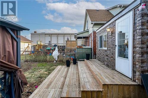 18 Division St, Hamilton, ON - Outdoor With Deck Patio Veranda With Exterior