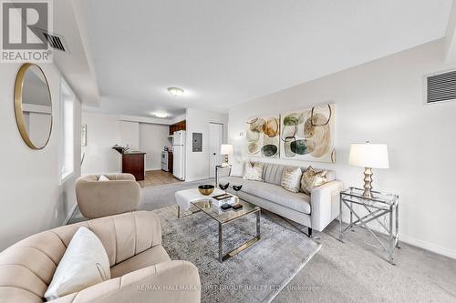307 - 55 Shipway Avenue, Clarington, ON - Indoor Photo Showing Living Room