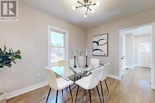 54 Vincent St, Newmarket, ON - Indoor Photo Showing Dining Room