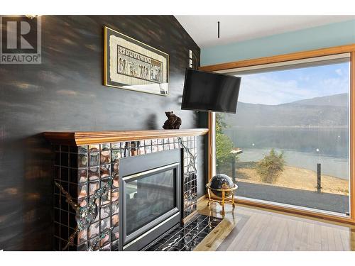 2483 Rocky Point Road, Blind Bay, BC - Indoor With Fireplace