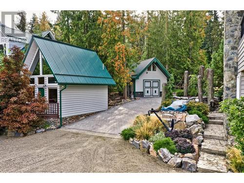 2483 Rocky Point Road, Blind Bay, BC - Outdoor