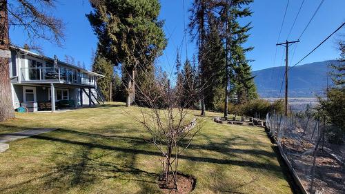 1301 Grosvenor Place, Castlegar, BC - Outdoor With View