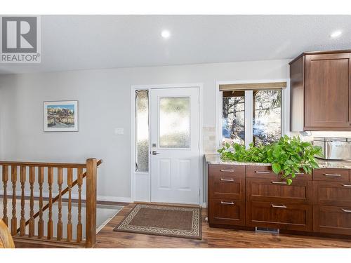 6333 Forest Hill Drive, Peachland, BC - Indoor Photo Showing Other Room