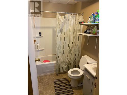 4912 Sunset Drive, Fort Nelson - Town, BC - Indoor Photo Showing Bathroom