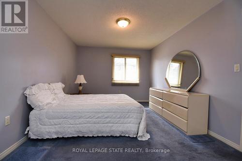 9 - 60 Rice Avenue, Hamilton, ON - Indoor Photo Showing Bedroom