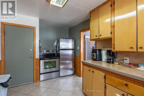 423 Paterson Ave, London, ON - Indoor Photo Showing Kitchen