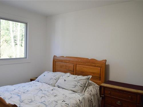 630 Dogwood Dr, Gold River, BC - Indoor Photo Showing Bedroom