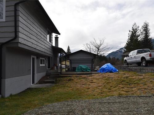 630 Dogwood Dr, Gold River, BC - Outdoor