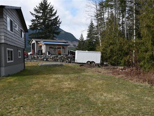 630 Dogwood Dr, Gold River, BC - Outdoor