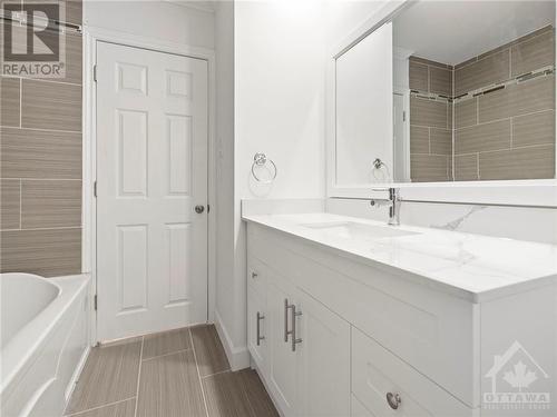 2207 Melfort Street, Ottawa, ON - Indoor Photo Showing Bathroom
