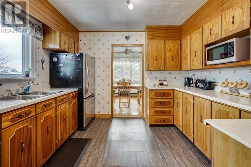 126 Seymours Road, Spaniards Bay, NL - Indoor Photo Showing Kitchen With Double Sink