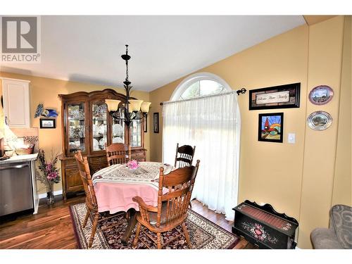223 Cougar Street, Vernon, BC - Indoor Photo Showing Dining Room