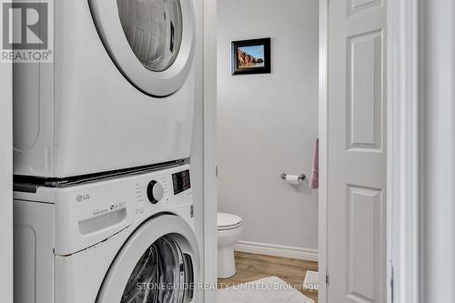 36 Almeara Dr, Otonabee-South Monaghan, ON - Indoor Photo Showing Laundry Room