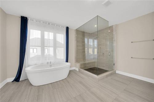 2322 Hyacinth Crescent, Oakville, ON - Indoor Photo Showing Bathroom