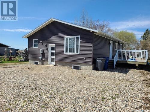 46 Newcombe Street, Manor, SK - Outdoor With Exterior