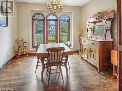 104 Oliphant Way, Oliphant, ON - Indoor Photo Showing Dining Room