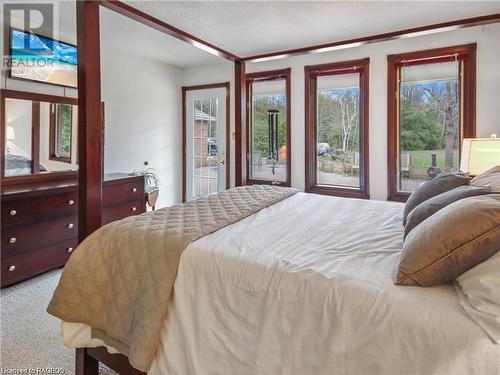 104 Oliphant Way, Oliphant, ON - Indoor Photo Showing Bedroom