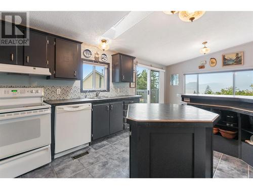 1185 Upper Debeck Road, Naramata, BC - Indoor Photo Showing Kitchen