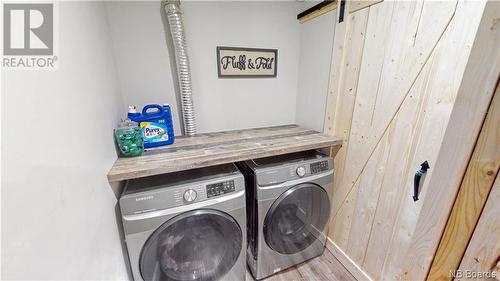 12 Ruth Avenue, Quispamsis, NB - Indoor Photo Showing Laundry Room