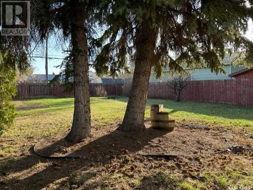 318 4Th Avenue W, Melville, SK - Outdoor