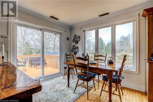 3 Rogers Road, Mansfield, ON - Indoor Photo Showing Dining Room