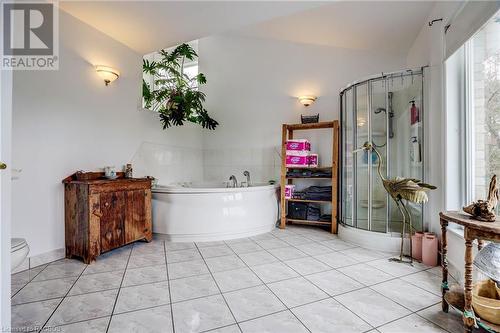 3 Rogers Road, Mansfield, ON - Indoor Photo Showing Bathroom