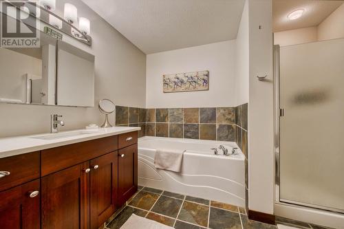 5005 Valley Drive Unit# 43, Sun Peaks, BC - Indoor Photo Showing Bathroom