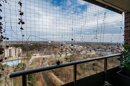 3100 Kirwin Avenue|Unit #2102, Mississauga, ON - Outdoor With Balcony