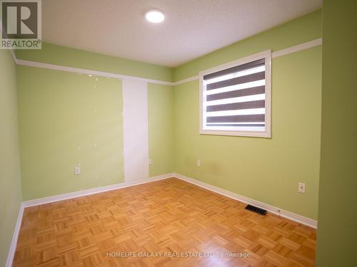 106 Montcalm Blvd, Vaughan, ON - Indoor Photo Showing Other Room