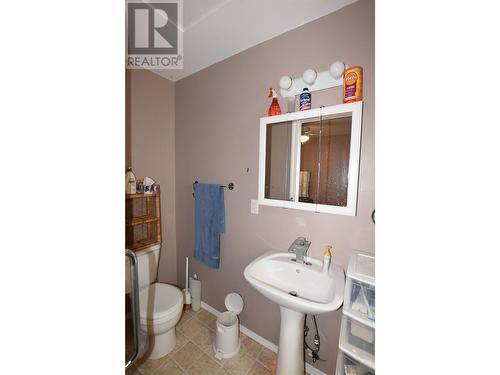 10983 Westside Road, Vernon, BC - Indoor Photo Showing Bathroom