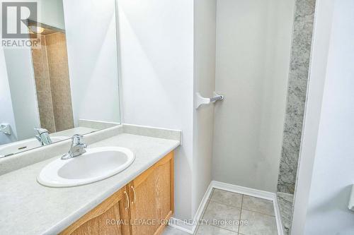 100 Dolce Cres, Vaughan, ON - Indoor Photo Showing Bathroom