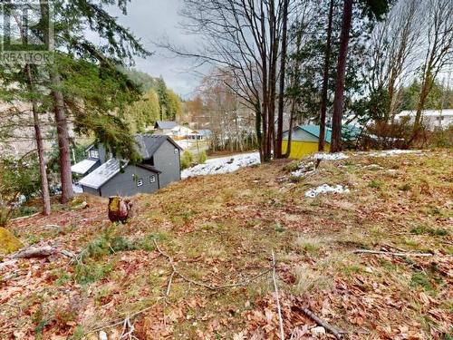 5917 Mowat Ave, Powell River, BC - Outdoor