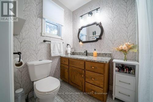 1024 A K & A Lane, North Frontenac, ON - Indoor Photo Showing Bathroom