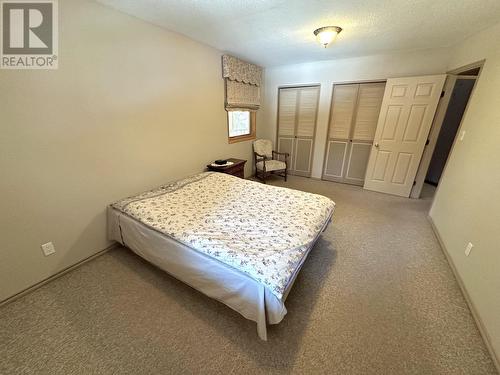 3338 Pigeon Road, 150 Mile House, BC - Indoor Photo Showing Bedroom