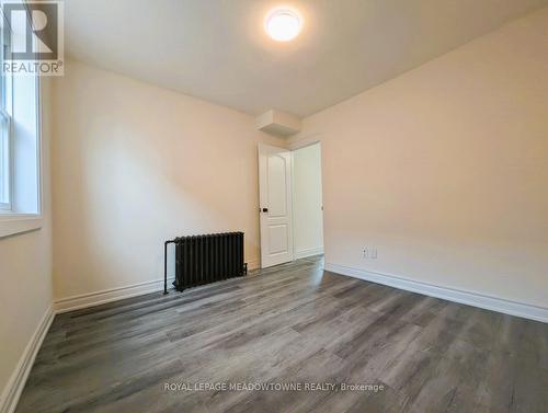 #4 -106 Lake Shore Dr, Toronto, ON - Indoor Photo Showing Other Room