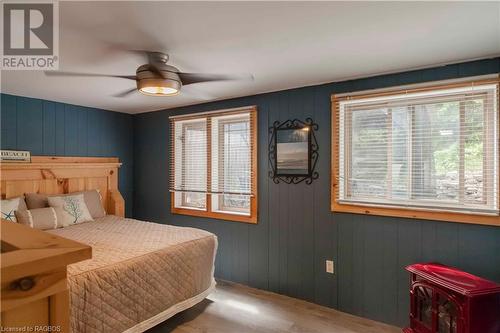1248 Sauble Falls Road, Sauble Beach, ON - Indoor Photo Showing Bedroom