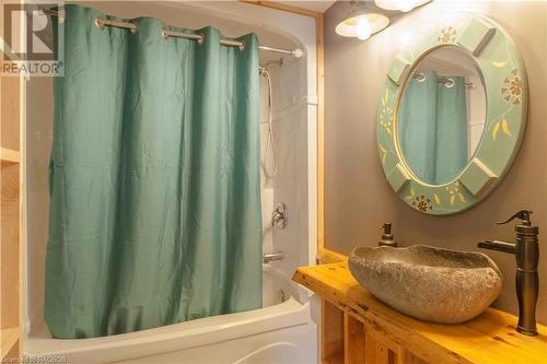 1248 Sauble Falls Road, Sauble Beach, ON - Indoor Photo Showing Bathroom