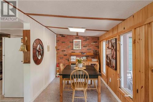 1248 Sauble Falls Road, Sauble Beach, ON - Indoor Photo Showing Dining Room